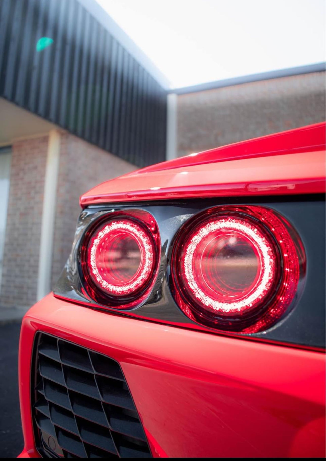 C8 Round Tail Lights